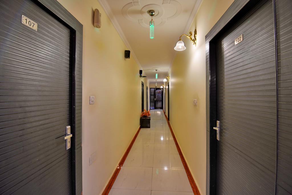 Hotel New Mg Residency อัมริตสา ภายนอก รูปภาพ