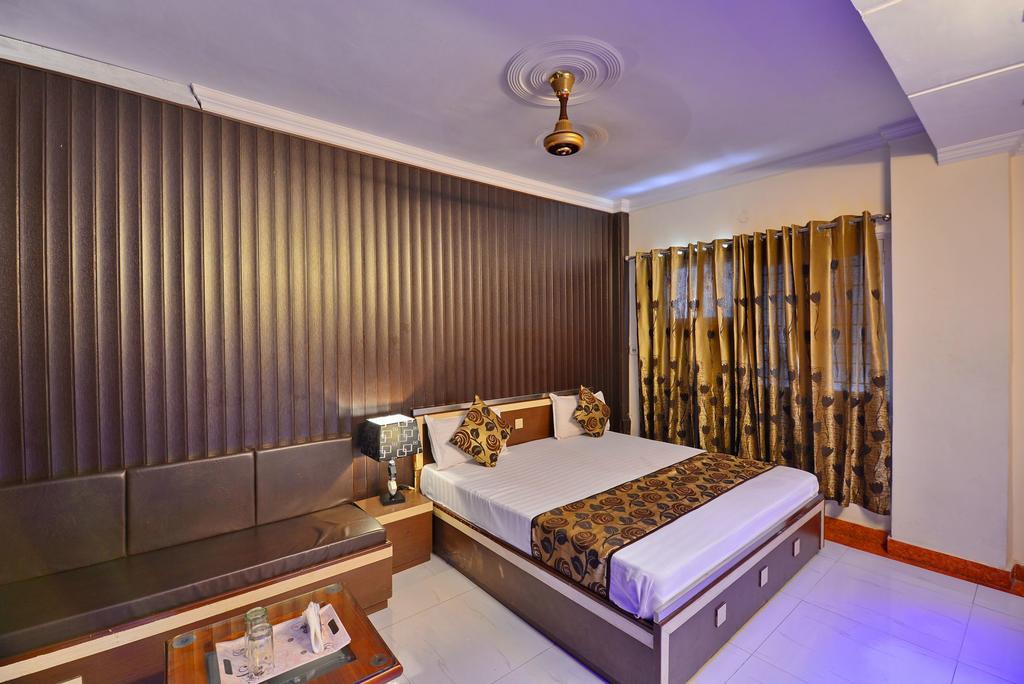 Hotel New Mg Residency อัมริตสา ภายนอก รูปภาพ