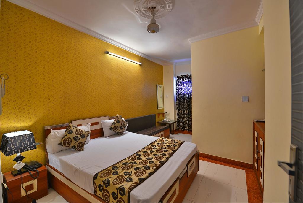 Hotel New Mg Residency อัมริตสา ภายนอก รูปภาพ